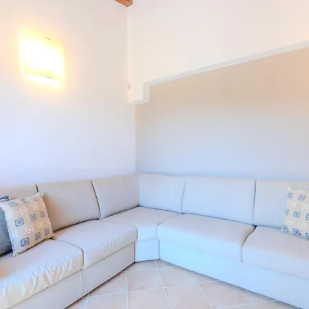 Apartment Capo Coda Cavallo Baia Salinedda San Teodoro (Sardinia)