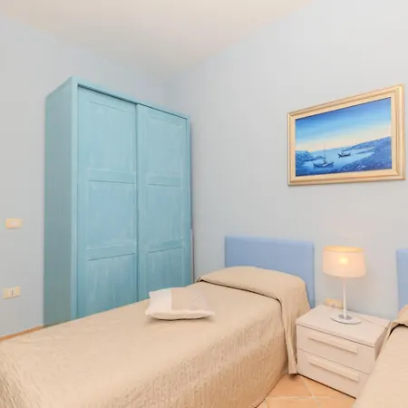 Apartment Capo Coda Cavallo Baia Salinedda