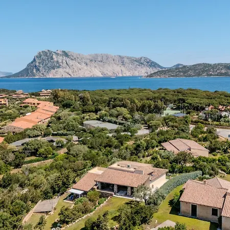 Capo Coda Cavallo Baia Salinedda Apartment